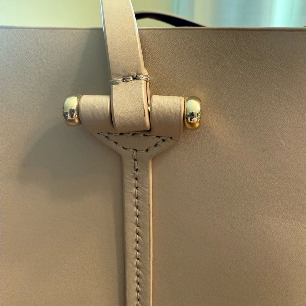 kate spade Pale Pink Shoulder Bag with Navy Trim - Picture 8 of 8